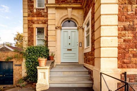1 bedroom apartment for sale, Miles Road|Clifton