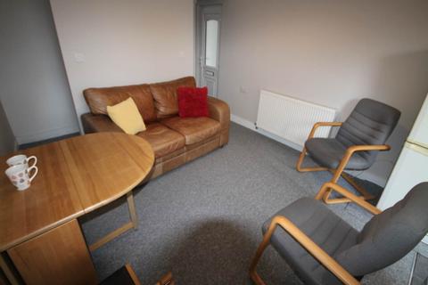 3 bedroom house share to rent - Merchant Street, Derby,