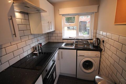 3 bedroom house share to rent - Merchant Street, Derby,