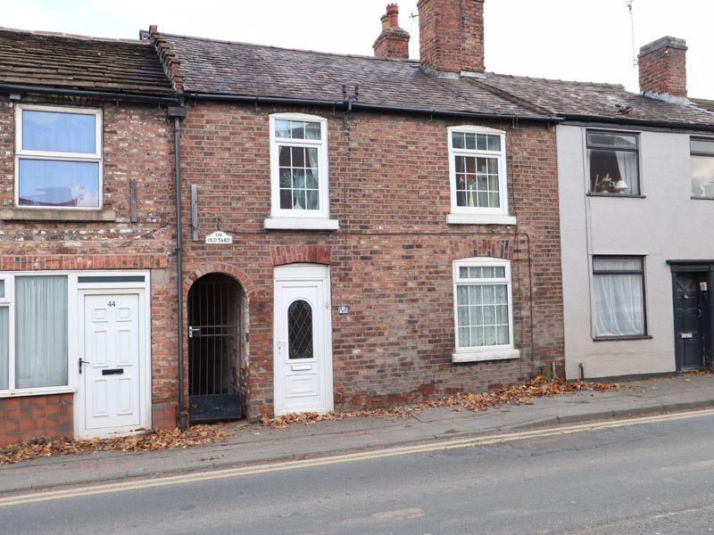 Cross Street, Macclesfield 3 bed terraced house for sale £200,000