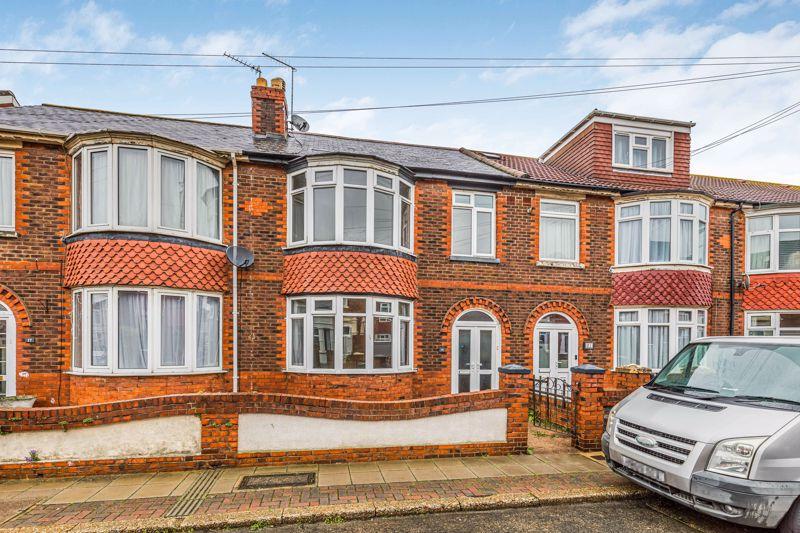 Jenkins Grove, Portsmouth 3 bed terraced house £1,450 pcm (£335 pw)