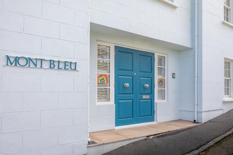 undefined, Les Cotils, St. Peter Port, Guernsey
