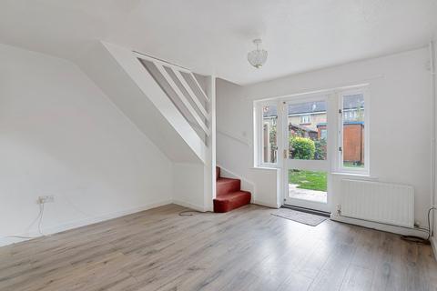 2 bedroom terraced house for sale - Sally Murray Close, Manor Park, London, E12