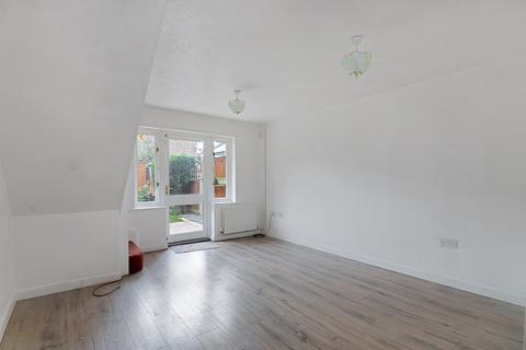 2 bedroom terraced house for sale - Sally Murray Close, Manor Park, London, E12