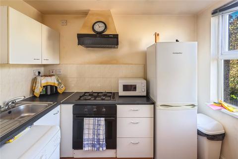 Top Floor Flat, 100 Chobham Road, London, E15 1LZ