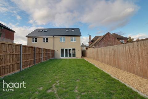 4 bedroom semi-detached house for sale - South Park Street, Chatteris