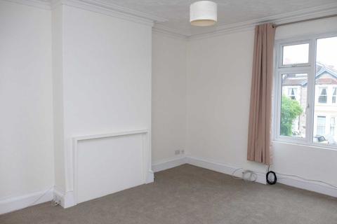 2 bedroom house to rent - Locking Road, Weston Super Mare