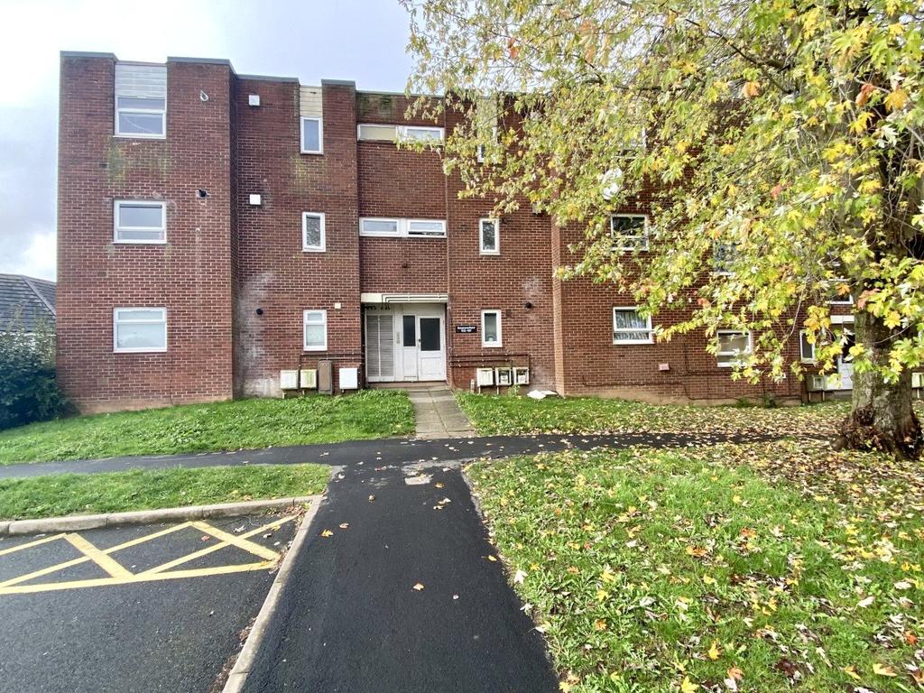 Beaconsfield, Brookside, Telford, Shropshire, TF3 1 bed apartment for