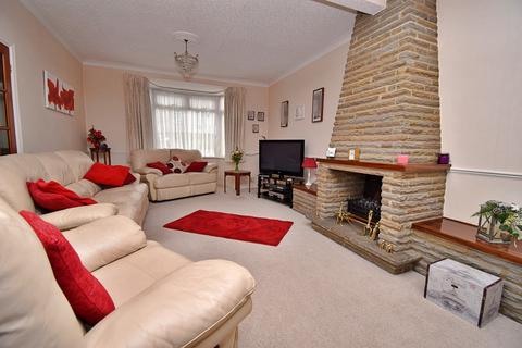 33 Guildford Road, London, E17 4EA