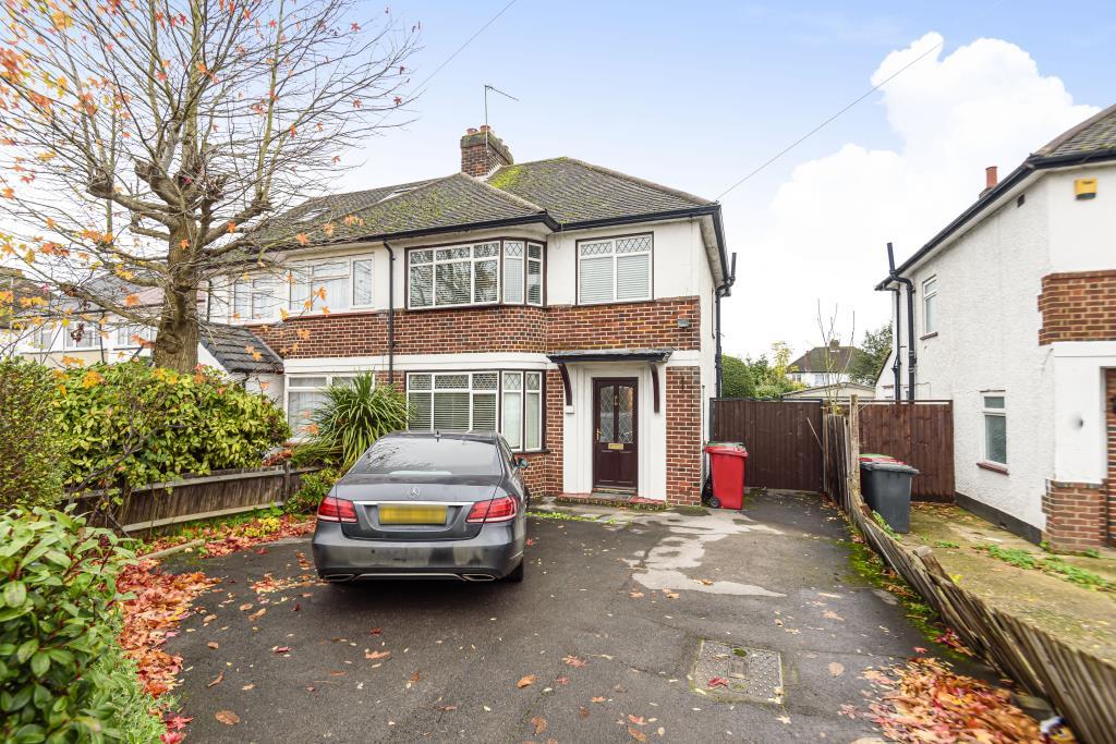 Burnham, Berkshire, SL1 3 bed semidetached house for sale £550,000