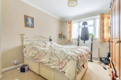 293 Bromley Road, Catford, London, SE6 2RH
