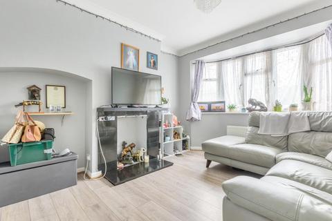 293 Bromley Road, Catford, London, SE6 2RH