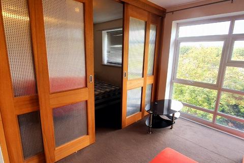 undefined, Renolds House, Everard Street, Salford, M5