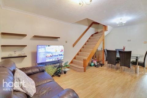 37 Badgers Close, Hayes, UB3 1LQ