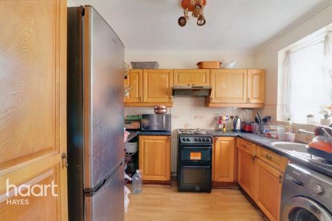 37 Badgers Close, Hayes, UB3 1LQ