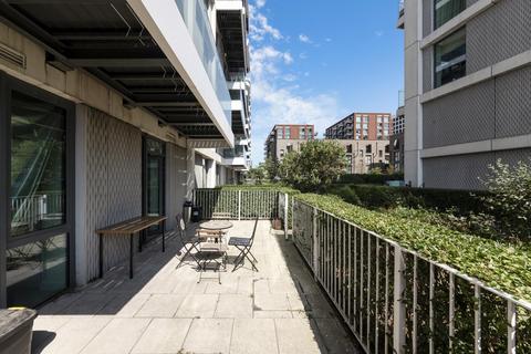 1 bedroom apartment for sale, Fairwater House, Royal Wharf, London, E16