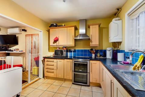 85 Broadcoombe, South Croydon, CR2 8HR