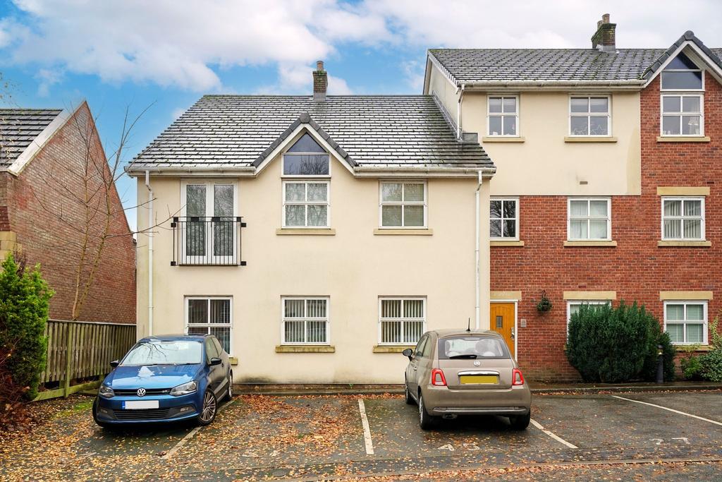 Clarendon Gardens, Bolton, BL7 1 bed apartment £100,000