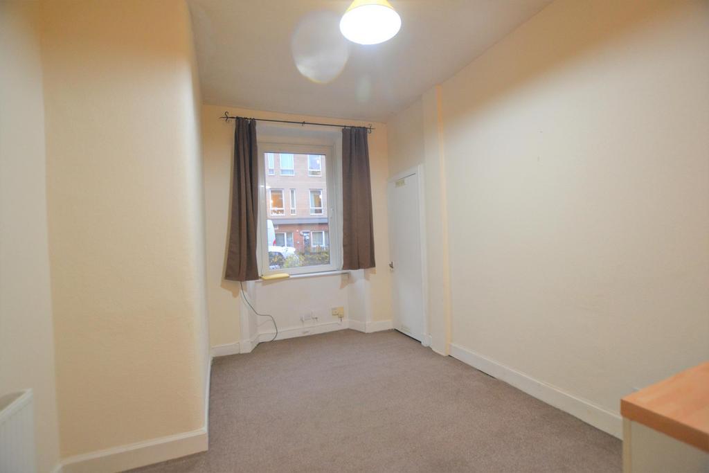 Bryson Road, Edinburgh, EH11 1 bed flat to rent £895 pcm (£207 pw)