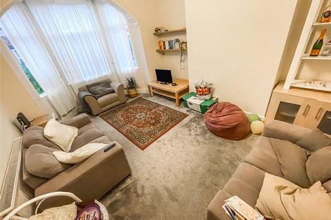 Langdale Road, Victoria Park, M14