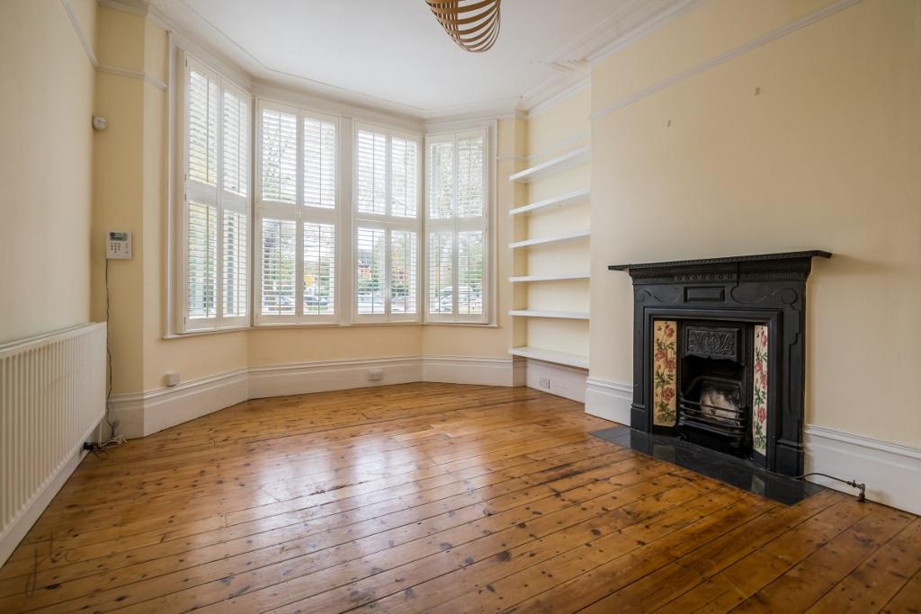 Culverley Road, Catford, London, SE6 5 bed semidetached house £3,000 pcm (£692 pw)