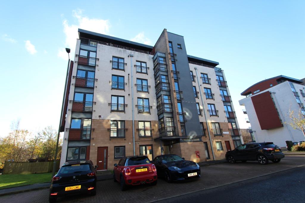 East Pilton Farm Crescent, Pilton, Edinburgh, EH5 2 bed flat £1,250