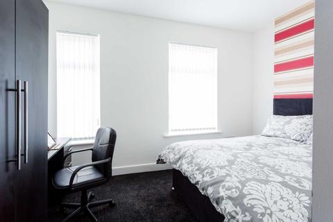 3 bedroom house share to rent - Grantham Street, Kensington