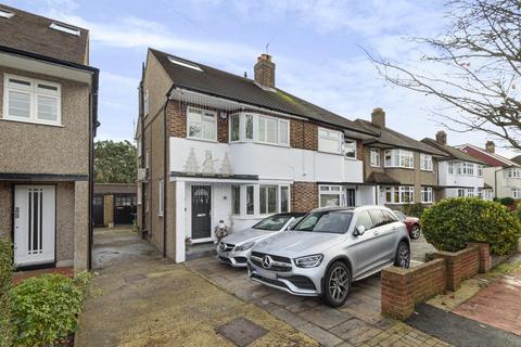4 bedroom semi-detached house for sale - Constance Crescent, Hayes