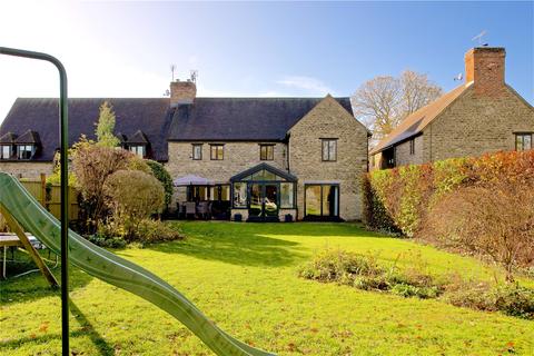 Brookland House Back Street, Thornborough, Buckingham, MK18 2DH