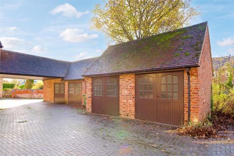 Brookland House Back Street, Thornborough, Buckingham, MK18 2DH