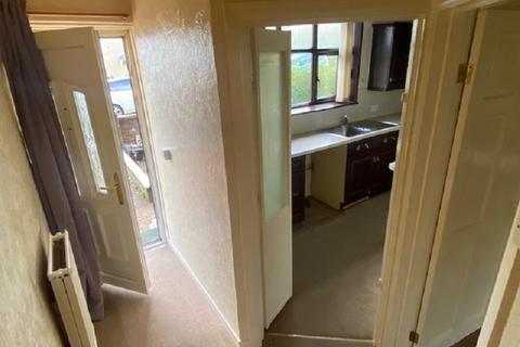 18 Gwernant, Cwmllynfell, Swansea, SA9 2FT