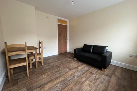 1 bedroom apartment to rent - 43 Wind Street,Swansea