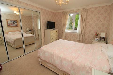 2 bedroom retirement property for sale - Flat V, 5 Duncryne Place, Glasgow