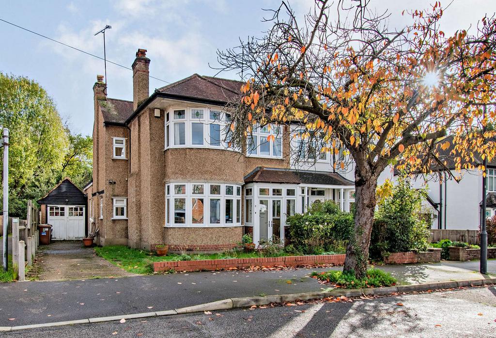 Birchmead Avenue, Pinner, HA5 4 bed semidetached house £900,000