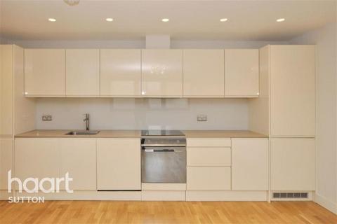 2 bedroom flat to rent, Carshalton Road, Sutton