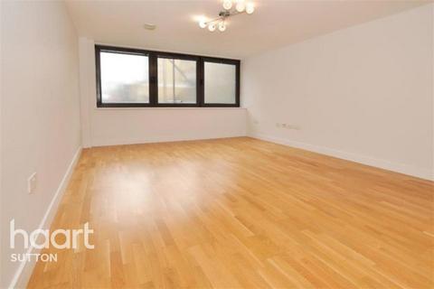 2 bedroom flat to rent, Carshalton Road, Sutton