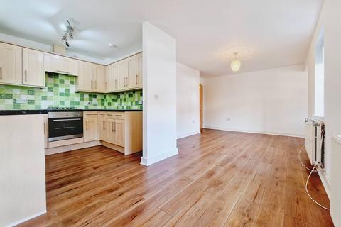 2 bedroom flat for sale - Clydesdale Road, Hornchurch RM11