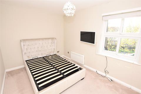 2 bedroom apartment for sale - Tallow Gate, South Woodham Ferrers, Chelmsford, Essex, CM3