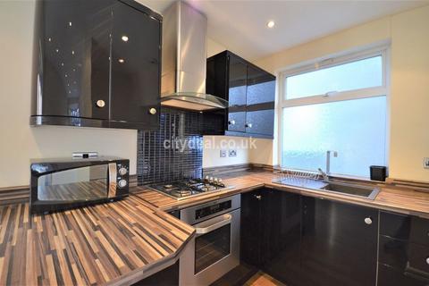 122 Westbury Avenue, Southall, UB1 2XB