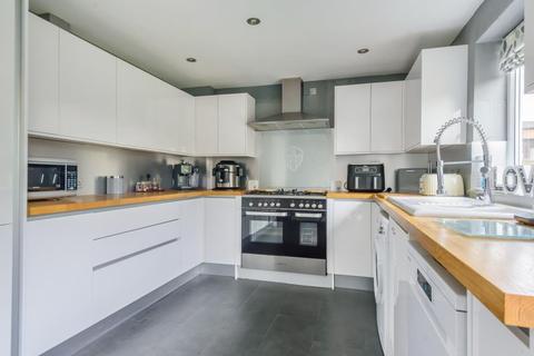 7 Edinburgh Drive, Kidlington, OX5 2JF