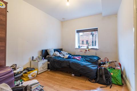 2 bedroom property to rent - Fenham Road, Newcastle Upon Tyne