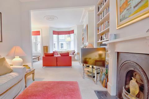 40 Courthope Road, London, NW3 2LD