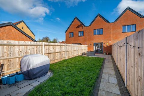 2 bedroom terraced house for sale - Gardenia Road, Langley, Maidstone, ME17