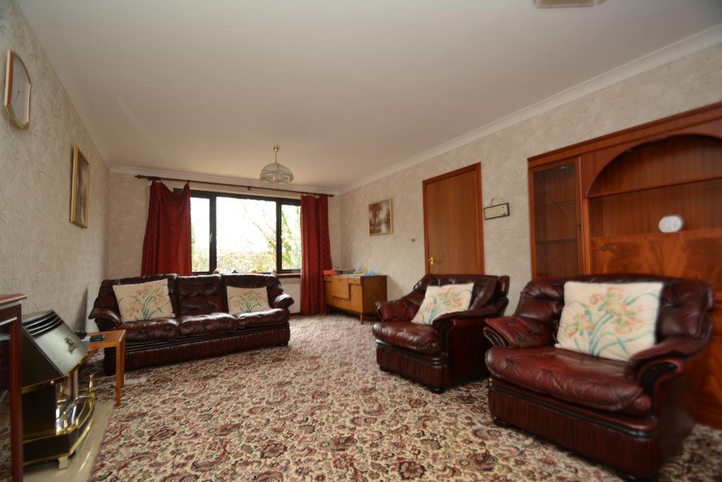 86 Weymouth Drive, GLASGOW, G12 0LY 5 bed detached house £475,000
