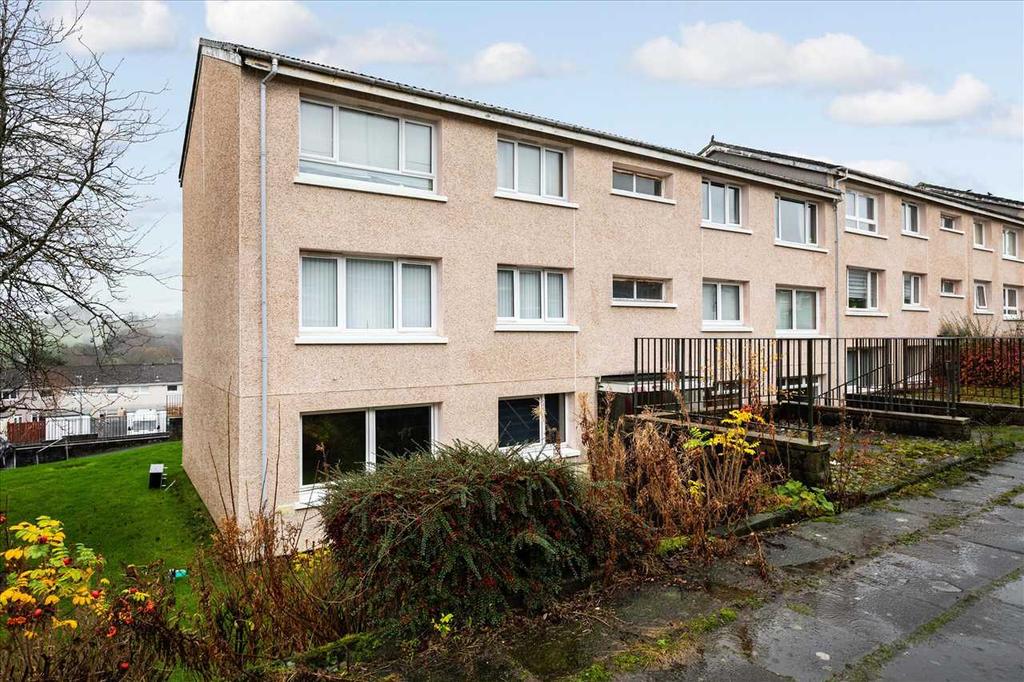 Mauchline, Calderwood, EAST KILBRIDE 1 bed apartment £58,000