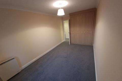 2 bedroom apartment to rent, Grosvenor Road, Swinton M27