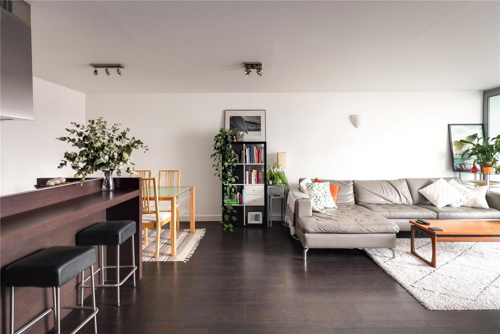 Kitchen/Living Room