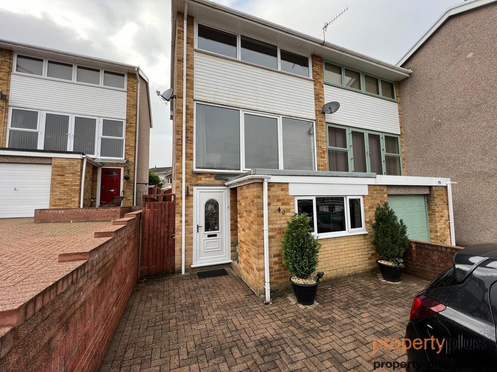 Caemawr Gardens Porth Porth 4 bed semidetached house for sale £224,950