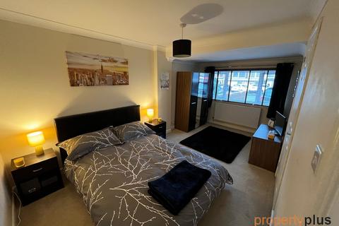 40 Caemawr Gardens, Porth, CF39 9DB