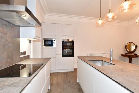 2 bedroom apartment for sale - The Old High Street, Folkestone, Kent